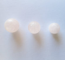 Cargar imagen en el visor de la galería, Esfera cuarzo rosa grande